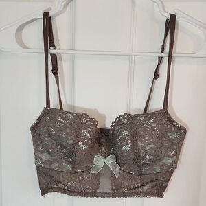 Chic Lace Bralette with Bow - Brown